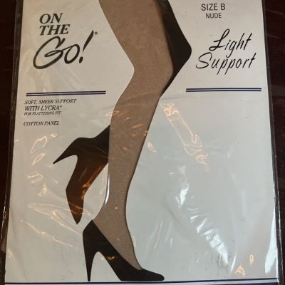 On The Go Light Support Control Top Pantyhose Nude Size B