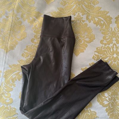 Carbon 38 Leggings Size Medium