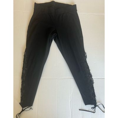 NWOT Torrid Black Premium Lace Leg Side Pull On Active Pant Plus Sz 2X Leggings