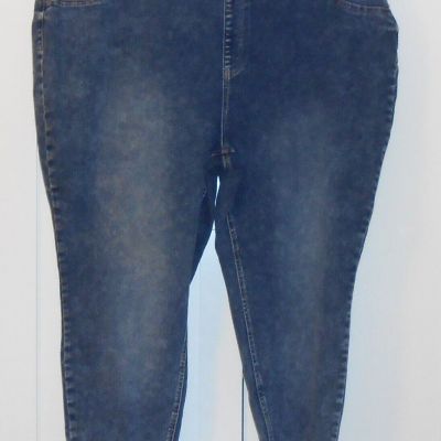 WOMEN'S TERRA & SKY MED. ACID WASH HIGH-RISE JEGGINGS - SIZE 4XL (28W/30W) PLUS