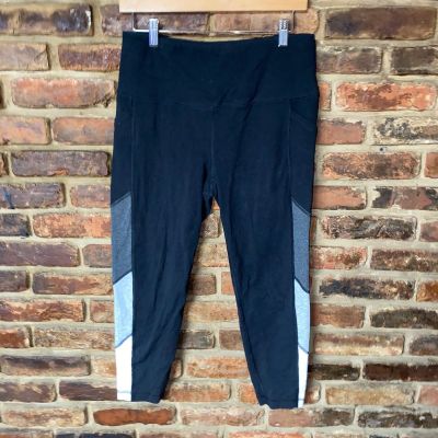 Reebok Black Color Block Gray Cropped Capri leggings Women's Size Large