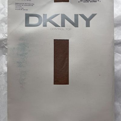 DKNY Silky Sheer Control Top Tights Pantyhose Color Neutral Size Medium NOS