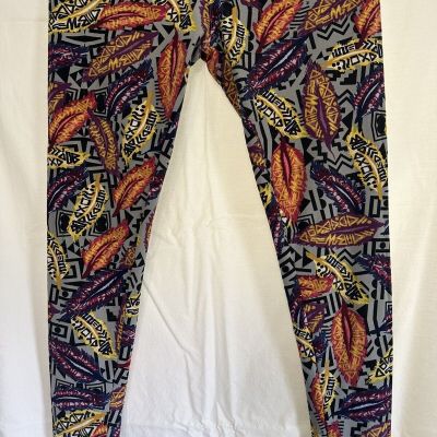 Lularoe TC Leggings With Bright Feathers