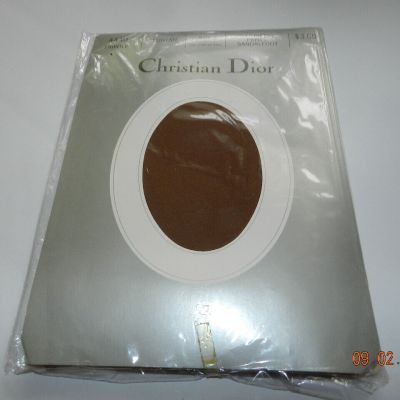 Christian Dior Suntan SZ 2 Hi Rise panty Sandalfoot Pantyhose Nylon 4440 frivole