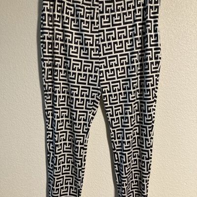 Women’s Leggings Size 2XL . New Without Tags Soft Thin Comfortable