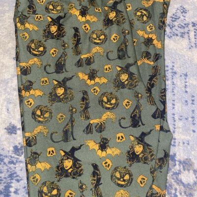 LuLaRoe Womens Leggings Plus Size TC Witches Black Cats Skulls Bats NWT