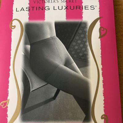 Pantyhose Contol Top Victoria’s Secret Lasting Luxuries Espresso Size Small NWT