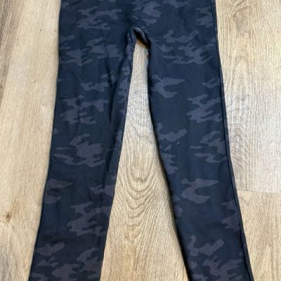 SPANX Camo Leggings Medium Black Seamless High Rise Shapewear