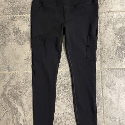 NWOT Avalanche Women’s Size Medium Black Cargo Style Leggings Athletic