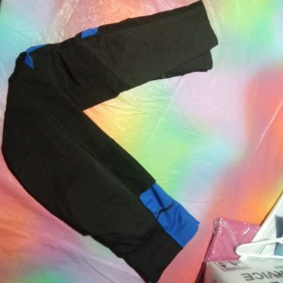 GM Fashion Wo Ans Black&Blue Leggings W/Side Pockets Sz S/M 9081ARE