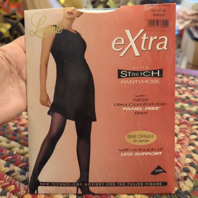 New Levante 30 Denier Extra Stretch Pantyhose Semi Opaque White 3X-4X Made Italy