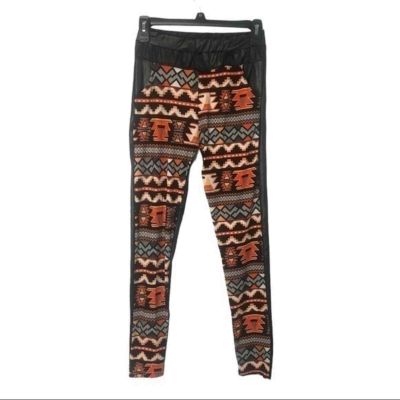 D&T Tribal Print Shiny Stretchy Leather Like Fabric Leggings S/M