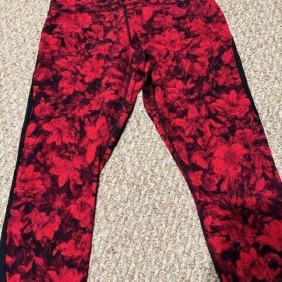 Womens Lululemon Leggings Excellent Condition Size 10 Capri Style