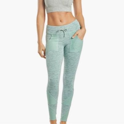 Free People Movement NWT Kyoto Workout Leggings Faded Jade Size S Pockets Green