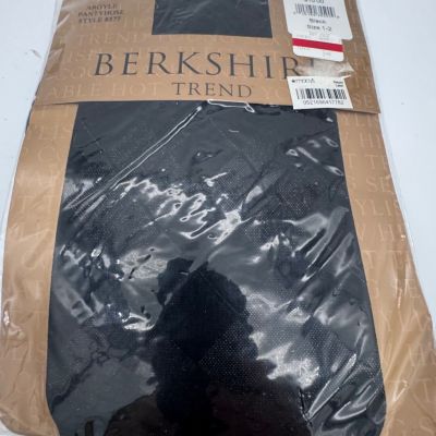 Berkshire Trend Argyle Pantyhose Black Style 8577 Size 1-2