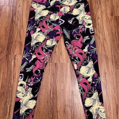 Maleficent Sleeping Beauty LuLaRoe Disney Collection Leggings Size TC